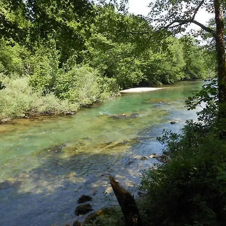Сasa de vacaciones Holiday River Kupa Turke
